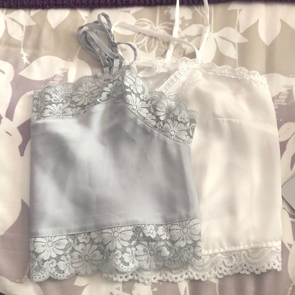 Bundle: two lace crop tops (blue and white) - Picture 1 of 5